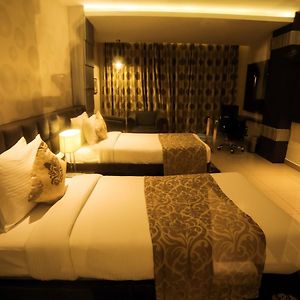 Deluxe Double or Twin Room on Food Laundry Spa